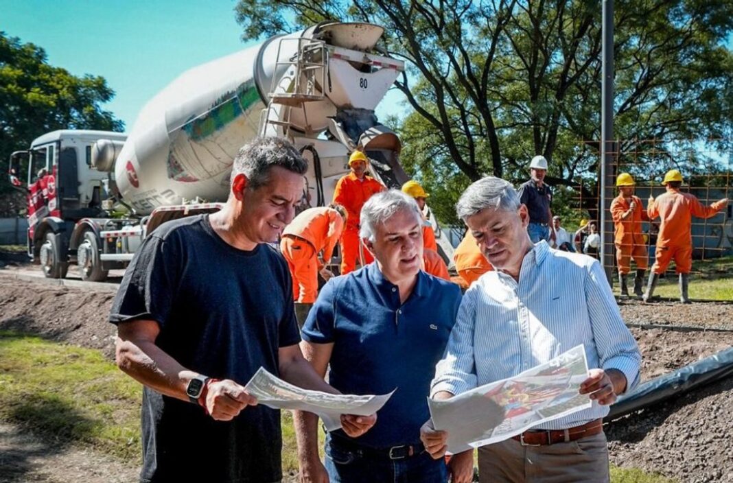 Autoridades recorren las obras de recuperación del Parque José María Paz en Córdoba