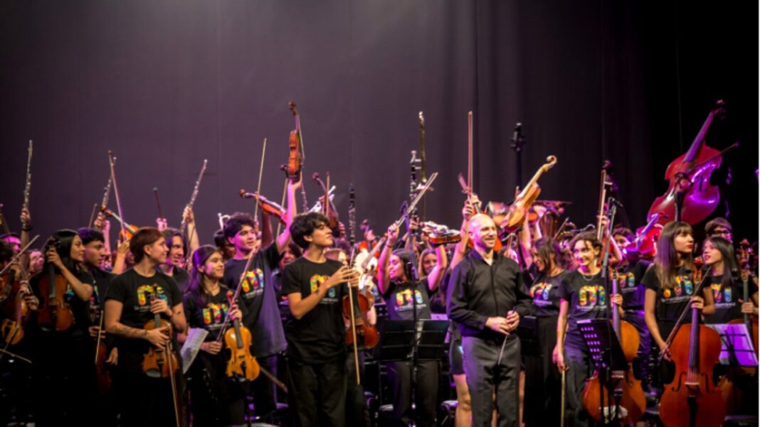 Concierto barroco extraterrestre en el Auditorio del Centro Cultural de la UNC
