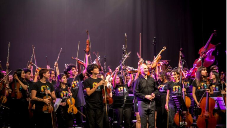 Concierto barroco extraterrestre en el Auditorio del Centro Cultural de la UNC
