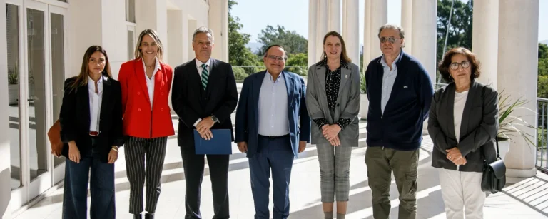 Investigadores reunidos en la UNC durante el Encuentro sobre Problemáticas Ambientales