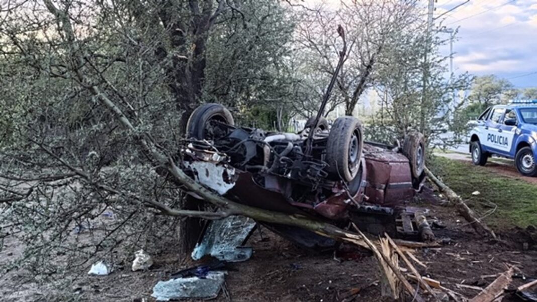 Vuelco de vehículo en ruta Traslasierra, zona de Las Tapias